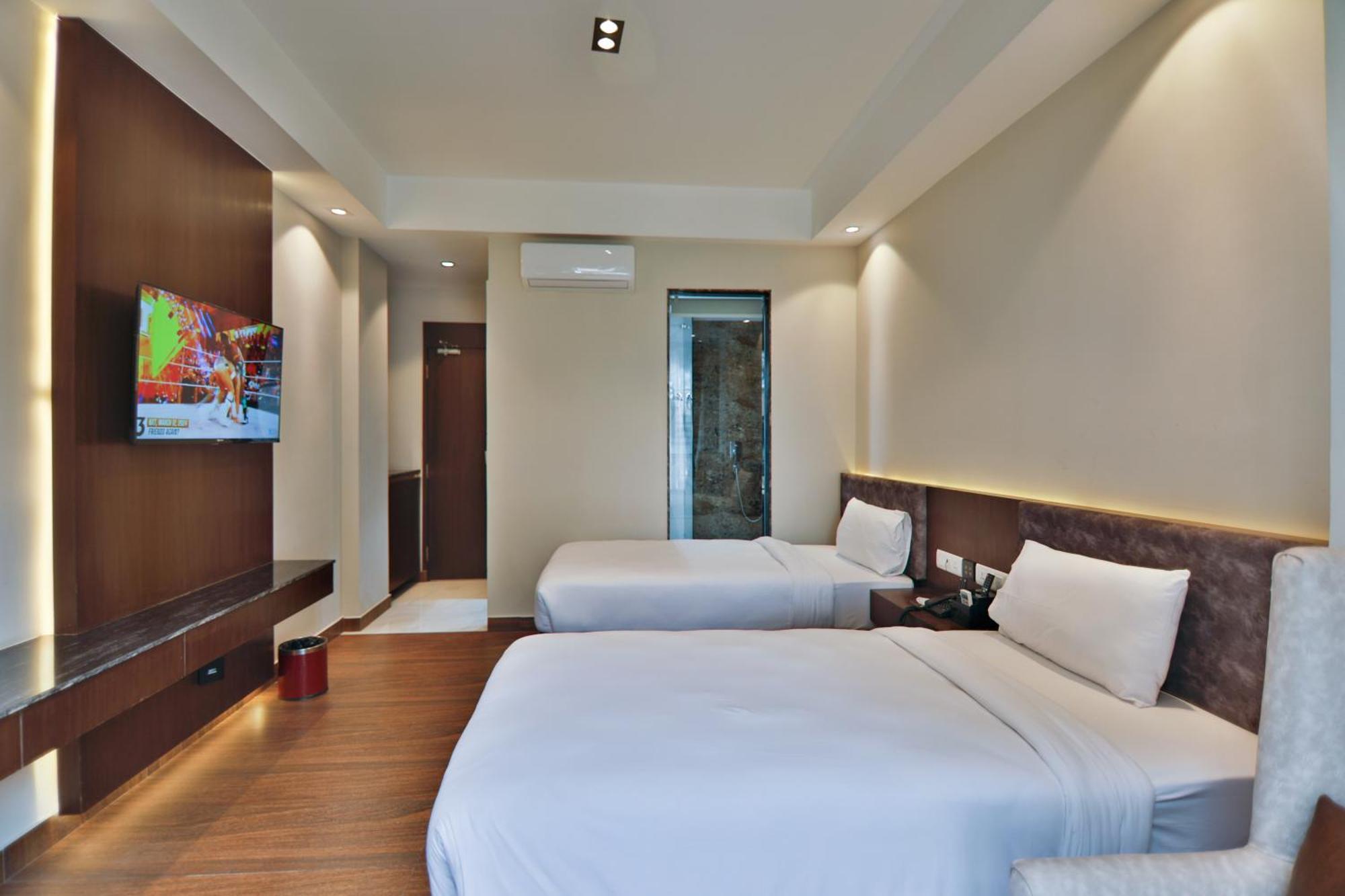 Lakhey Hotel Kathmandu Bagian luar foto