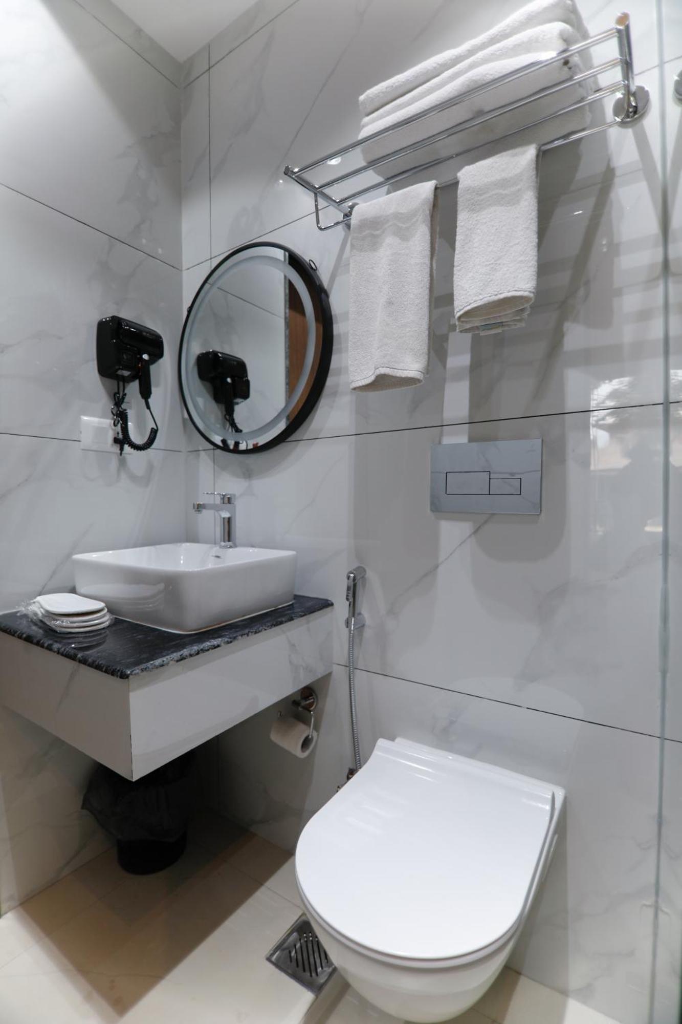 Lakhey Hotel Kathmandu Bagian luar foto